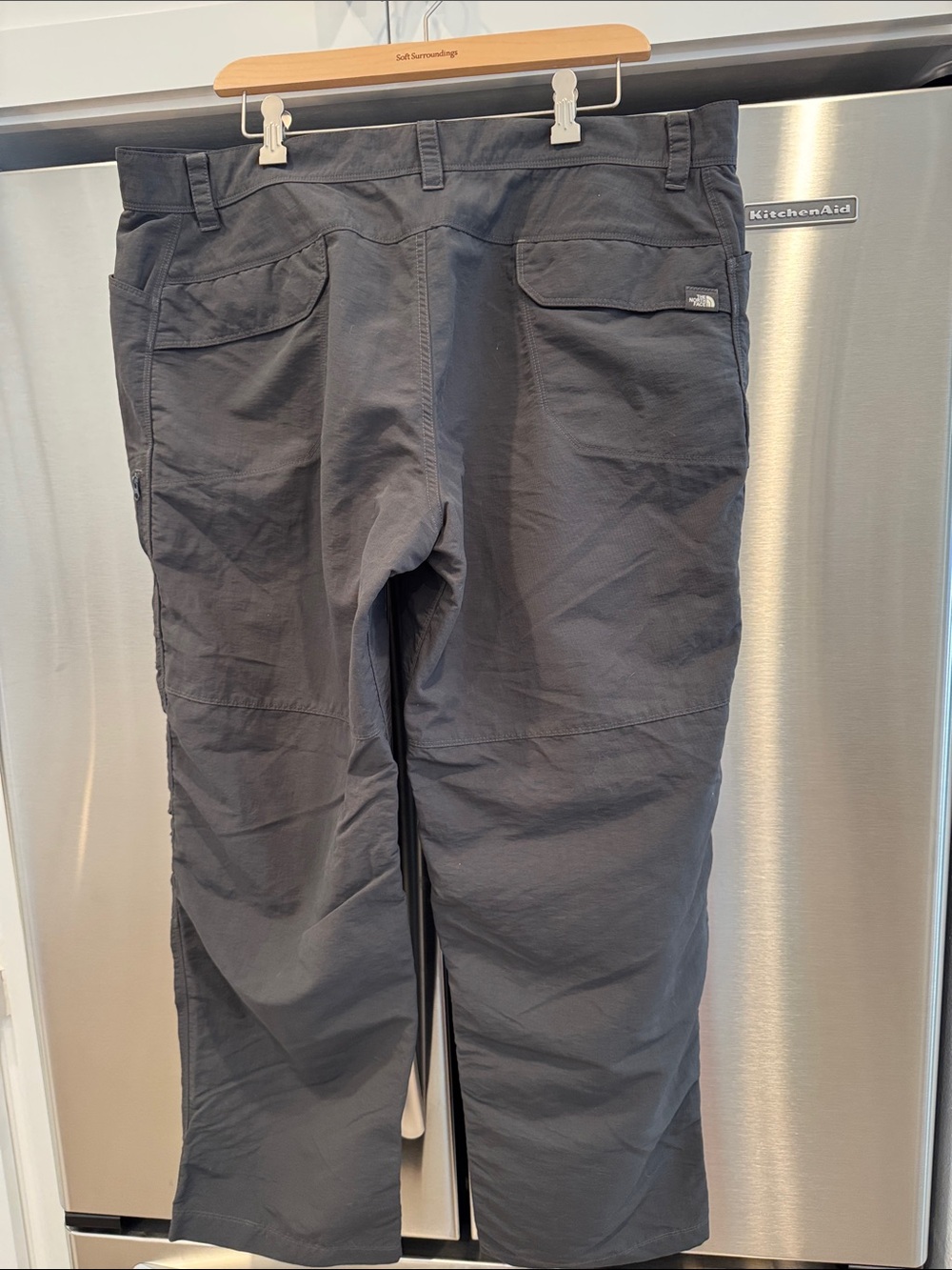 The North Face Men's Charcoal Cargo Pants
Men’s 40